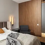 Mandala Designer With Free Private Parking, Near Mall Coresi Брашов