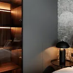 Mandala Designer With Free Private Parking, Near Mall Coresi Апартаменты *