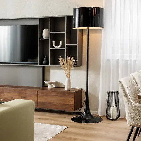 Appartement Mandala Designer With Free Private Parking, Near Mall Coresi