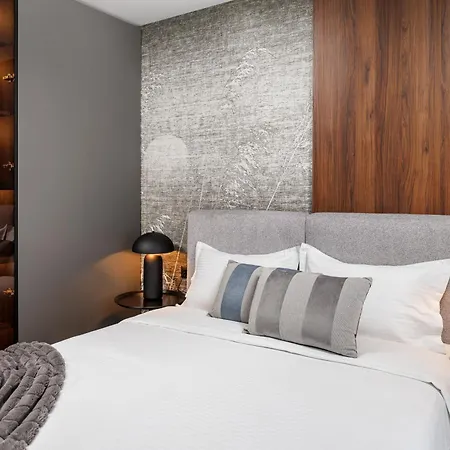 Апартаменты Mandala Designer With Free Private Parking, Near Mall Coresi