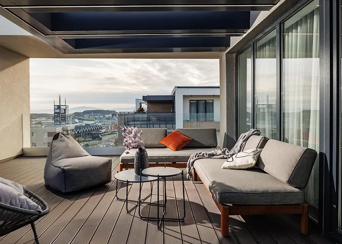 Mandala Designer With Free Private Parking, Near Mall Coresi Apartment Brasov