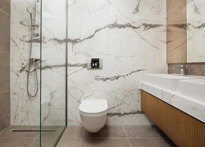 Mandala Designer With Free Private Parking, Near Mall Coresi