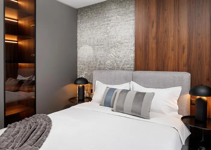 Апартаменты Mandala Designer With Free Private Parking, Near Mall Coresi